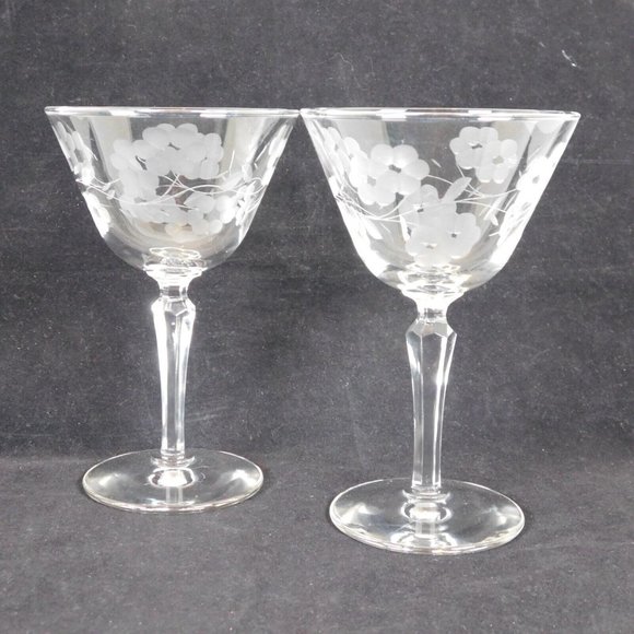 Set of 2 Libbey Glass Glenmore Etched Champagne Tall Sherbet 6 in tall Vintage - Picture 1 of 12
